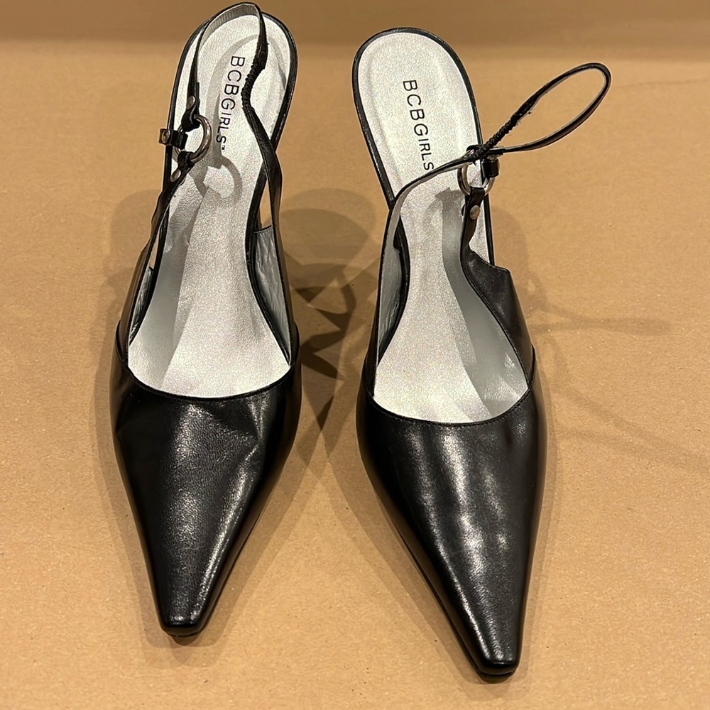 BCBG girls black sling back stiletto 39
